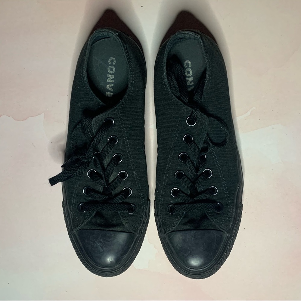 All black converse